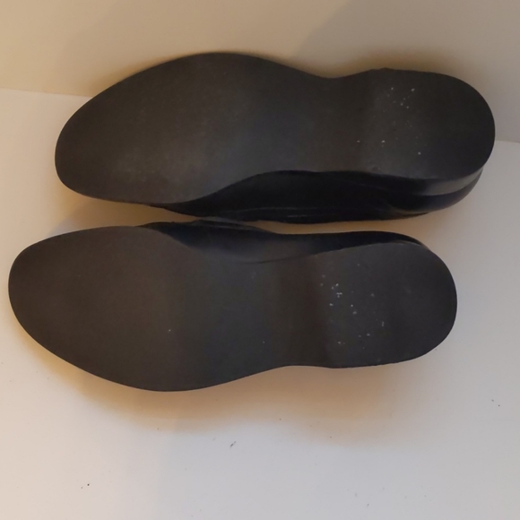 Etienne Aigner black leather tassel loafers-sz 8 - Picture 6 of 8